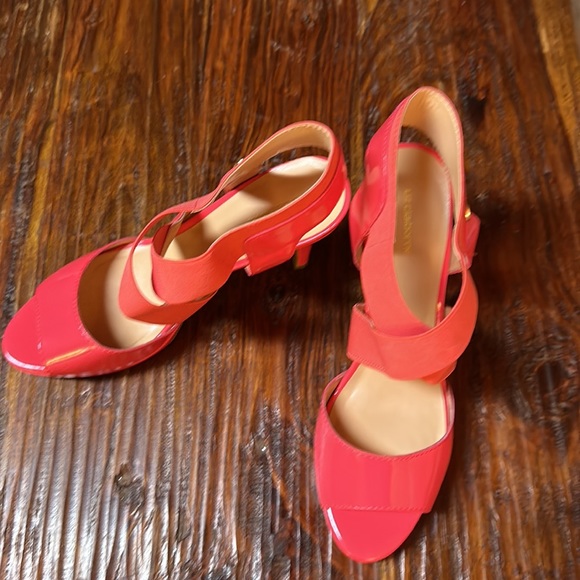 LIZ CLAIBORNE Women's Pink Faux Patent Leather Strappy Open Toe Pumps size 9 - Picture 2 of 7